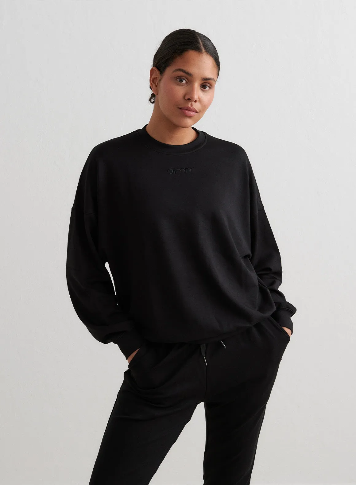 Black Comfy Sweatshirt