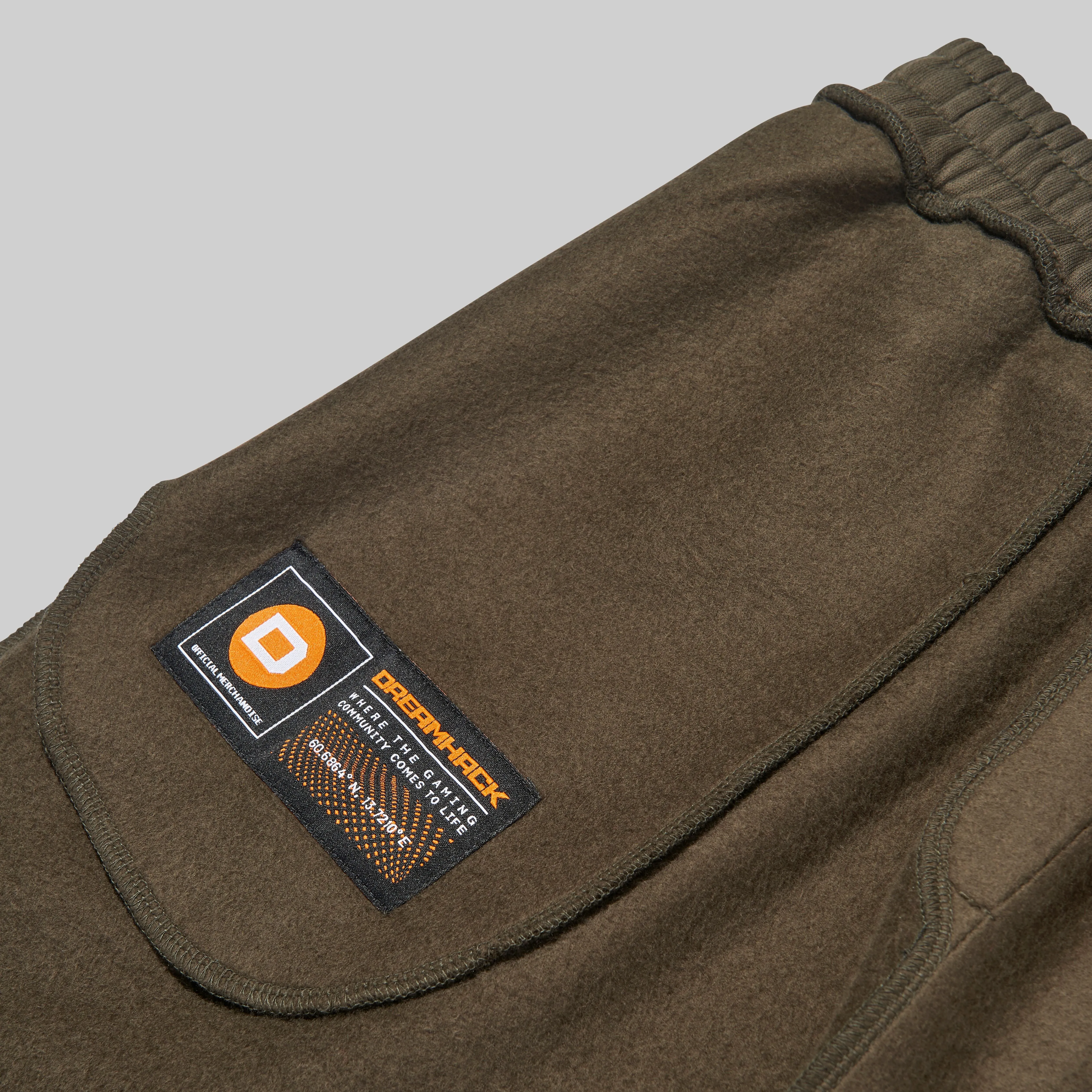 DreamHack Dreamers Sweatshorts Olive