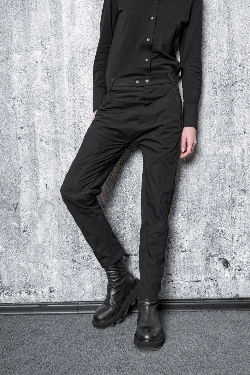 eigensinnig wien | Walking Man | Schwarze Low Crotch Pants aus japanischer Baumwolle