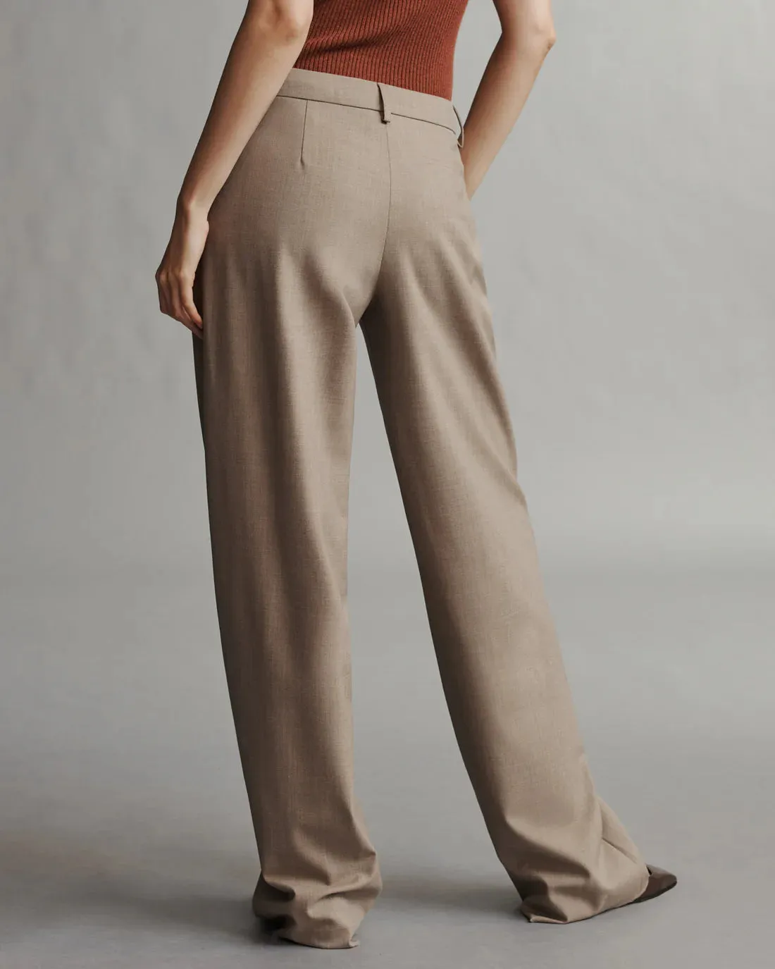 Elizabeth St. Pant in Sandstone