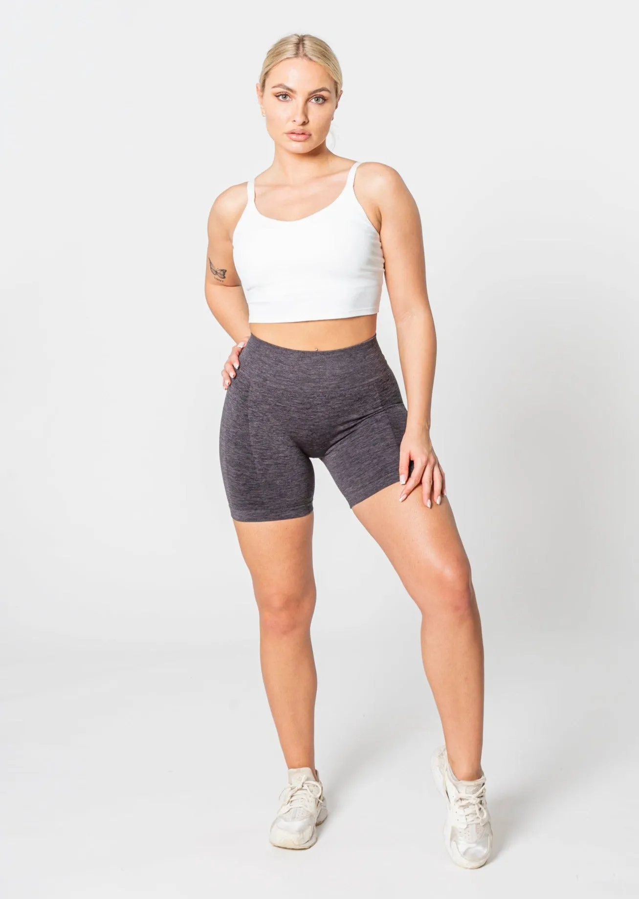 REVIVAL Seamless Scrunch Shorts