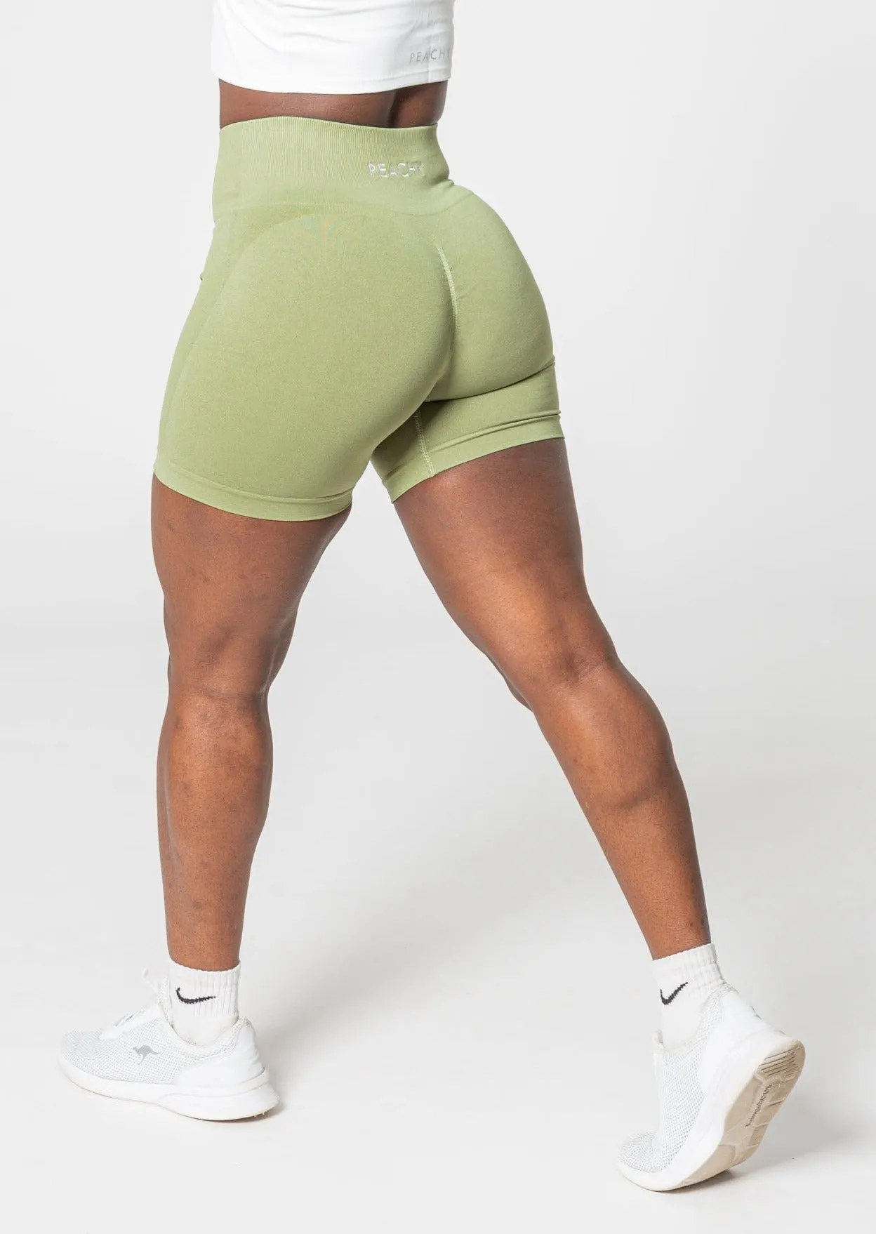 REVIVAL Seamless Scrunch Shorts