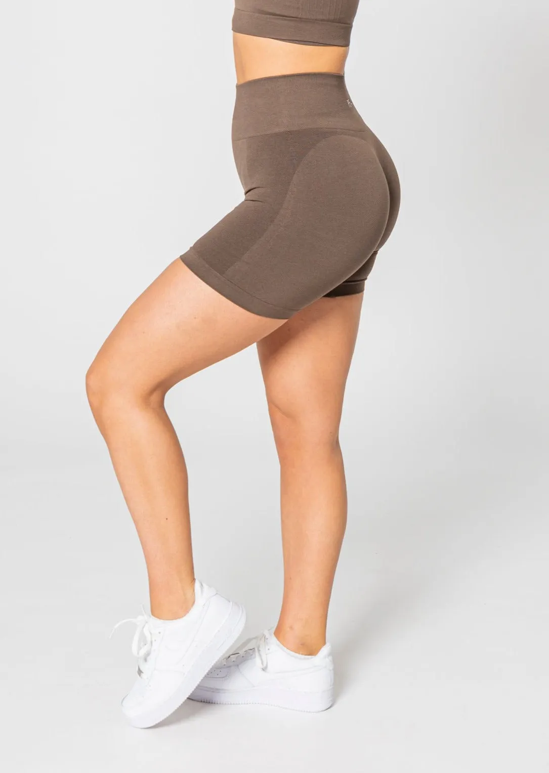 REVIVAL Seamless Scrunch Shorts