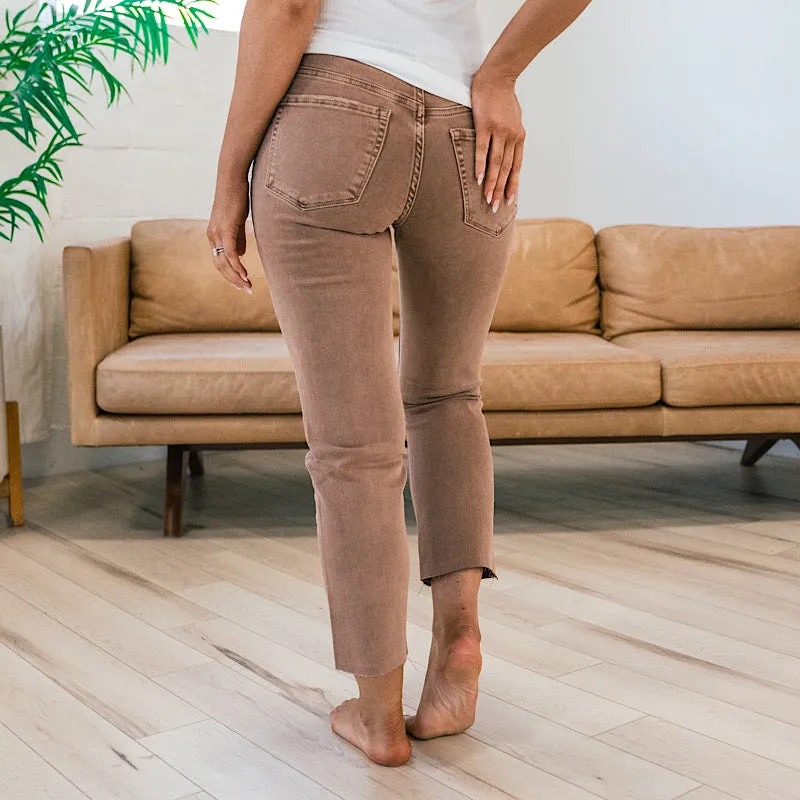 Vervet Anna Chestnut Straight Jeans